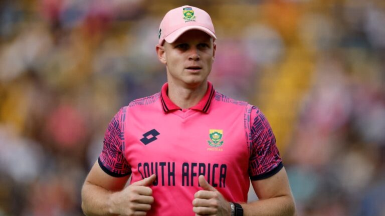 Corbin Bosch To Replace Injured Lizaad Williams